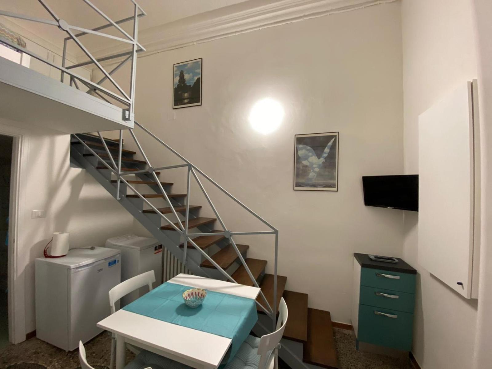 Centralissimo Appartamento Su Due Livelli 1 토리노 외부 사진